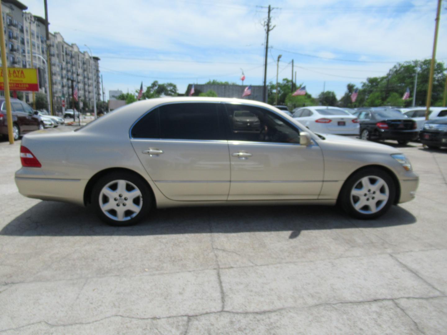 2004 /Tan Lexus LS 430 LS 430 (JTHBN36F740) with an 4.3L V8 F DOHC 32V engine, Automatic transmission, located at 1511 North Shepherd Dr., Houston, TX, 77008, (281) 657-1221, 29.798361, -95.412560 - 2004 LEXUS LS 430 VIN: JTHBN36F740150621 J T H B N 3 6 F 7 4 0 1 5 0 6 2 1 SEDAN 4 DR 4.3L V8 F DOHC 32V GASOLINE REAR WHEEL DRIVE - Photo#15